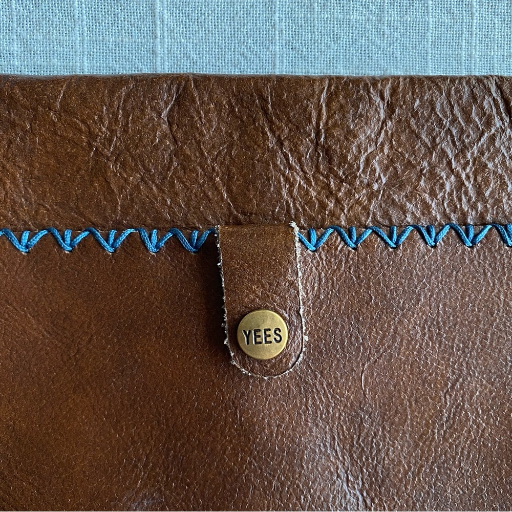 Handmade Leather Crossbody Purse Cardholder Bag Hand-Stitched - Picture 8 of 12